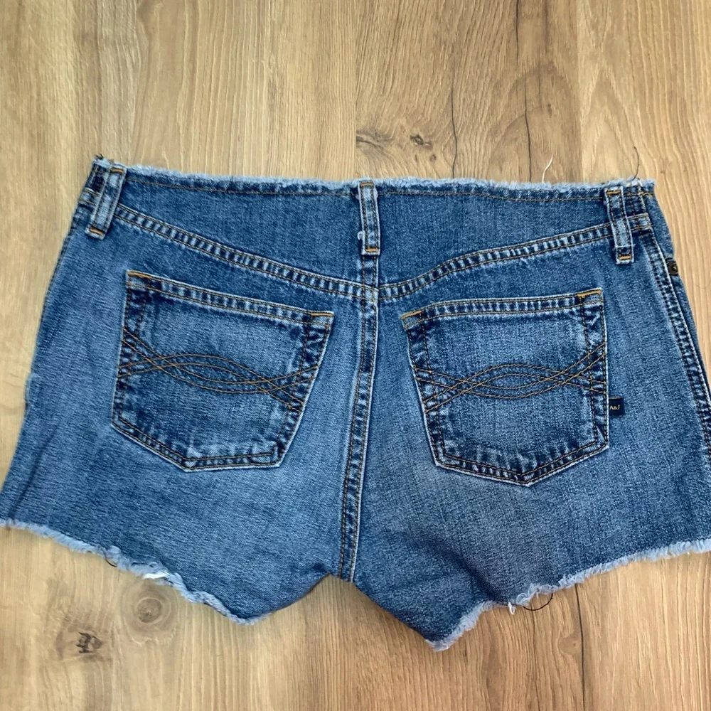 Abercrombie & Fitch shorts - Picture 2 of 3